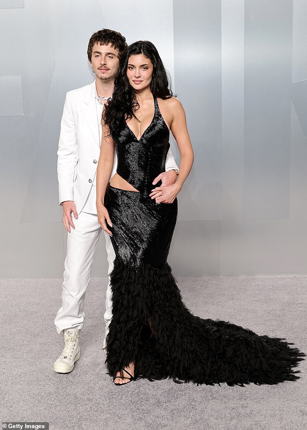 Незважаючи на втрату жаданого трофею за найкращого актора, Шаламе зміг відволіктися від поразки на ексклюзивному заході.